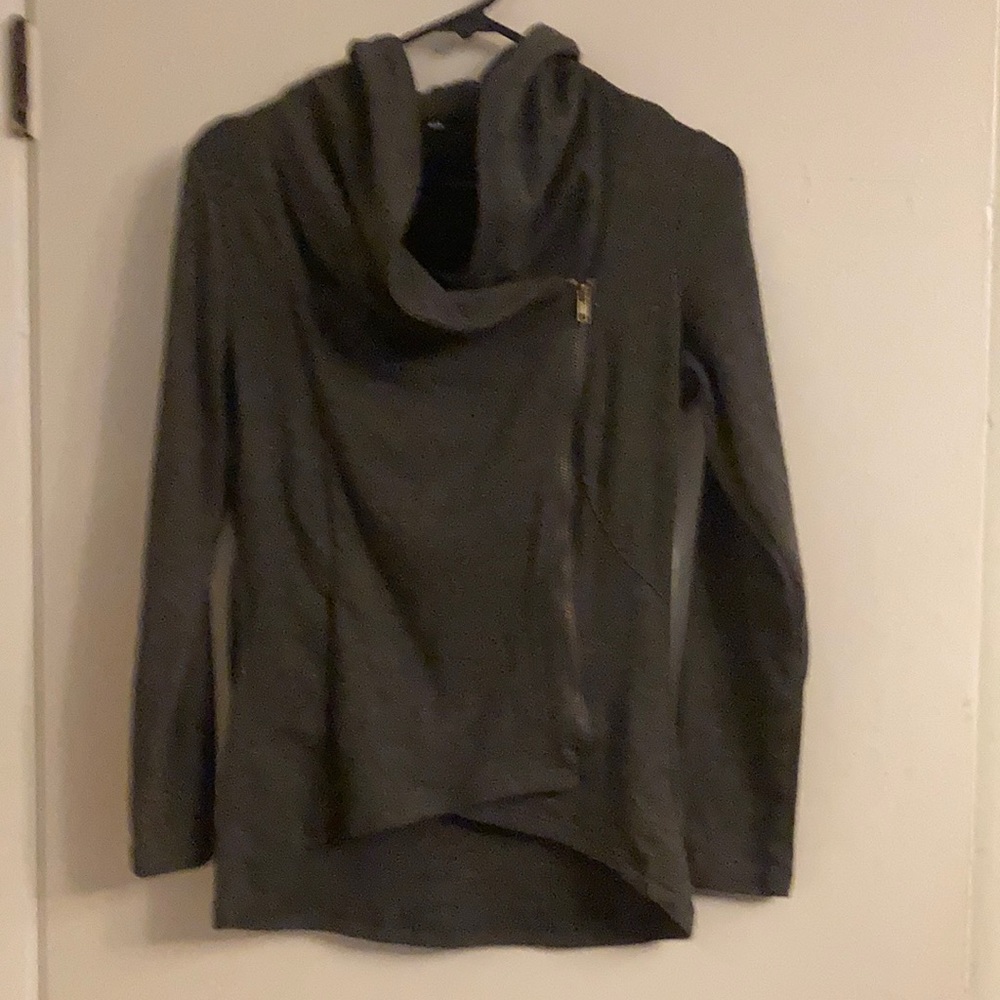 Sweater/jacket